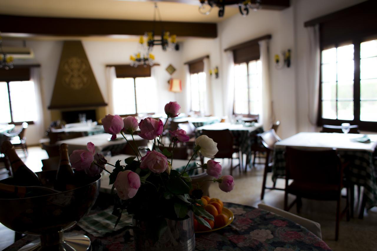 Hotel Bon Lloc Ulldecona Bagian luar foto